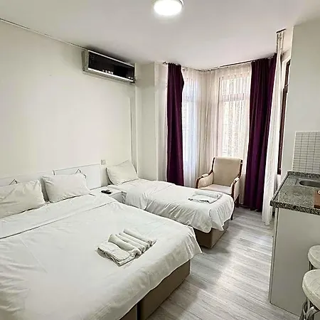 Royal Pera Taksim Hotel 2*
