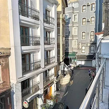 Royal Pera Taksim Hotel